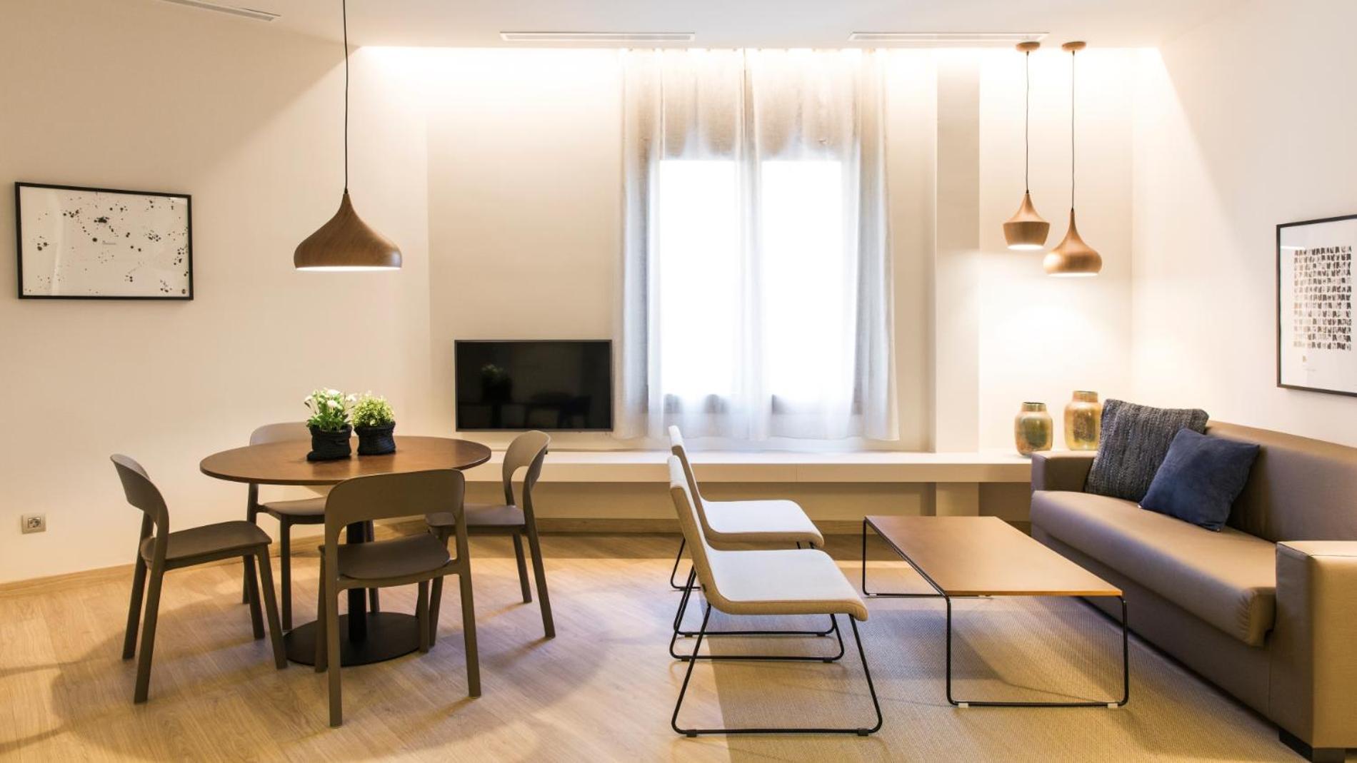 Fisa Rentals Ramblas Apartments Барселона Екстер'єр фото