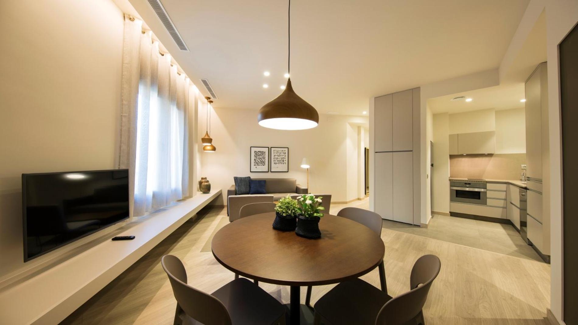 Fisa Rentals Ramblas Apartments Барселона Екстер'єр фото